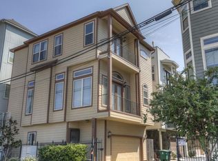 2016 Sabine St, Houston, TX 77007