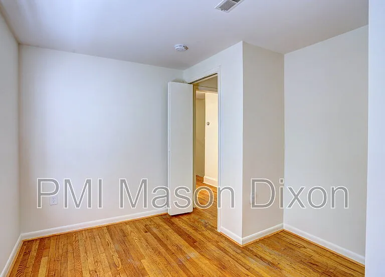 9710 Gwynn Park Dr — Photo 24