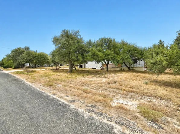 801 Len Bar Ct, Leander, TX 78641