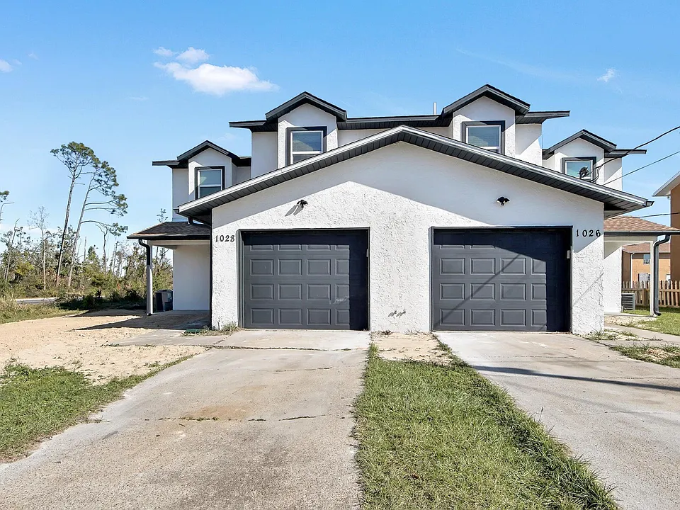 1026 Spring Ave