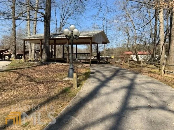 80 Riverside Pl, Cleveland, GA 30528