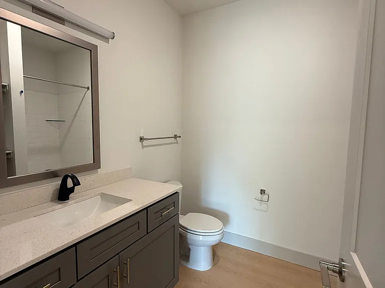 The Fitzgerald Apartments - Downtown Springdale — Photo 17
