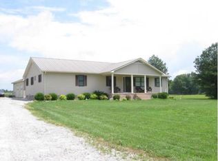 172 Morton Rd, Manchester, TN 37355