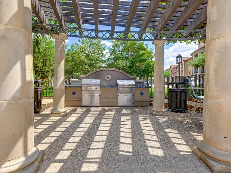 La Villita Lakeside and Landings — Photo 21