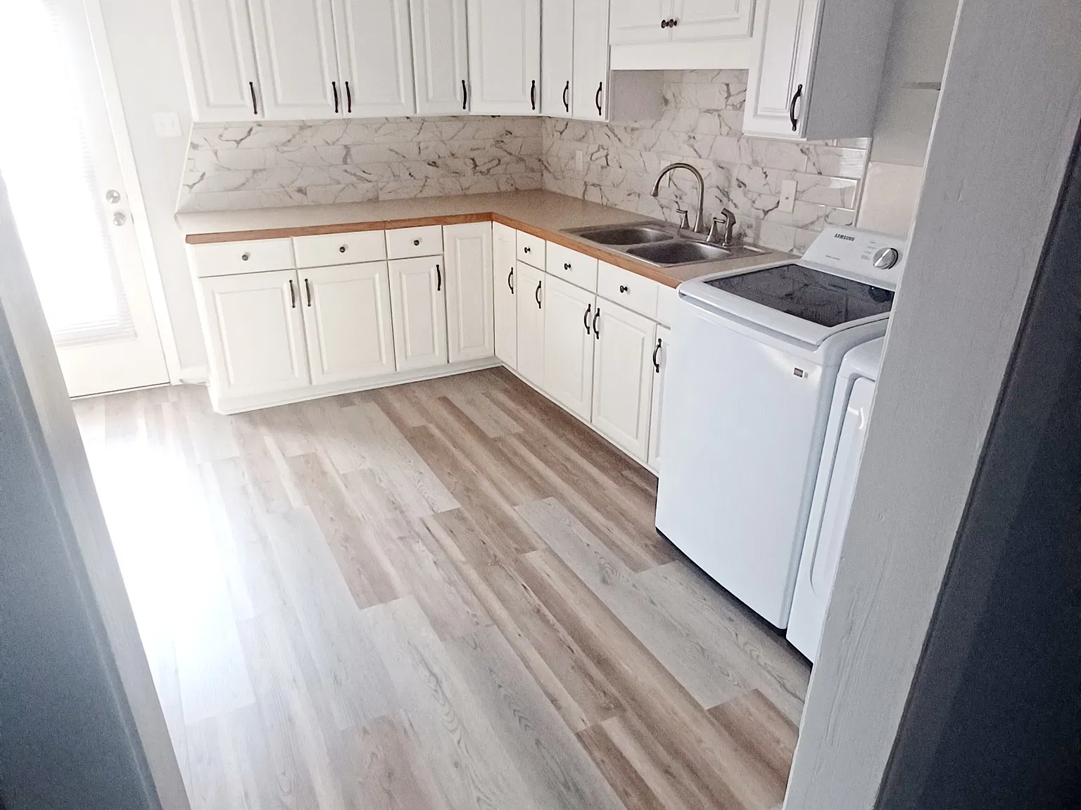 2 bed, 1000 sqft, $1,250 — Photo 3