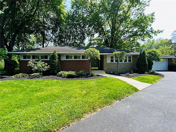 4th image of 22 Fairhill Dr