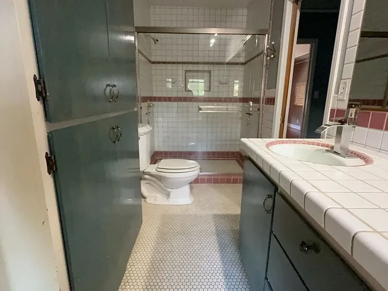 5480 Live Oak Dr — Photo 12