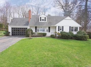 84 Seacord Rd, New Rochelle, NY 10804