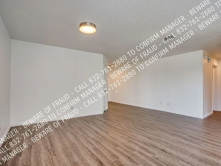 616 Almandora Dr — Photo 9