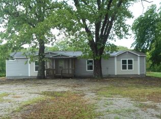 19818 W Vanzant Rd, Springdale, AR 72764