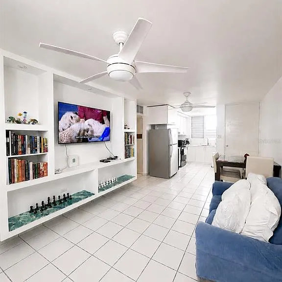 709 Cond Paseo Vista Mar Edif #7 — Photo 3
