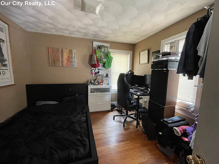 95 Flint St #2 — Photo 12