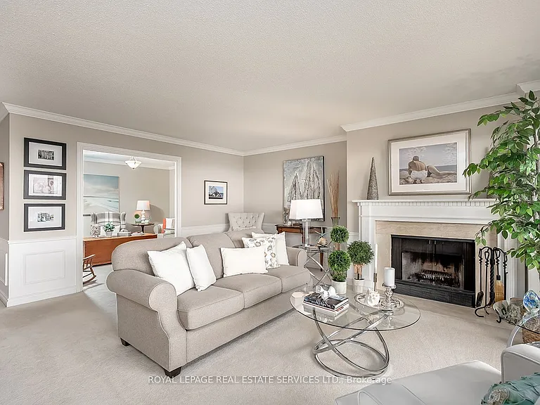 100 Lakeshore Rd E #805 — Photo 7