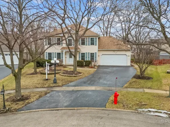 225 Aron Ct, Bartlett, IL 60103