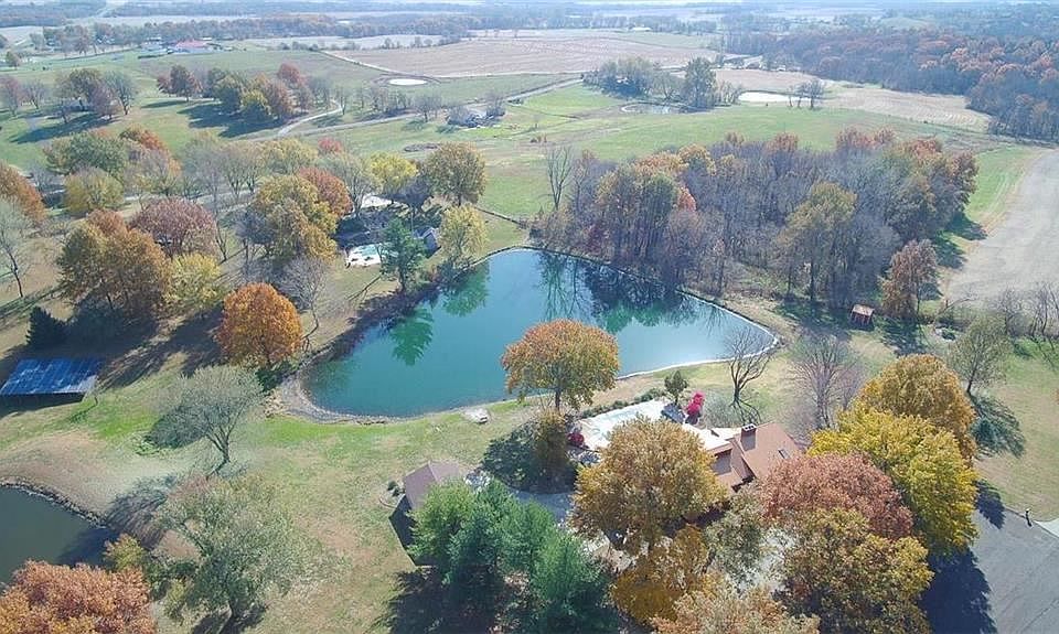 1st image of 7307 SE Summit Dr