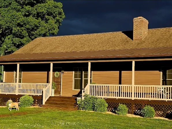 868 Longshot Ln, Rochelle, VA 22738