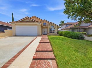 19949 Silvercrest Ln, Riverside, CA 92508