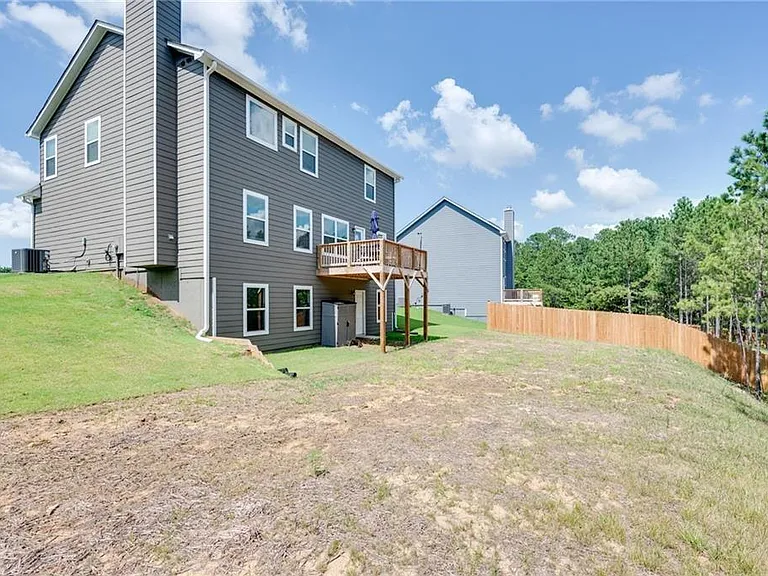 106 Belmont Ln — Photo 25