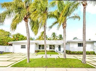 20535 NE 22nd Ct, Miami, FL 33180