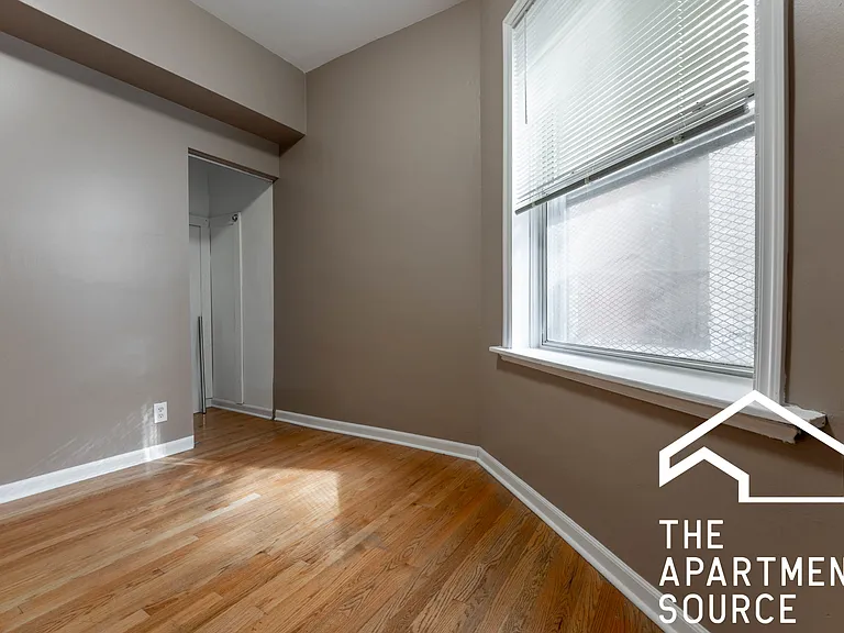 907 W Belmont Ave #2F — Photo 9