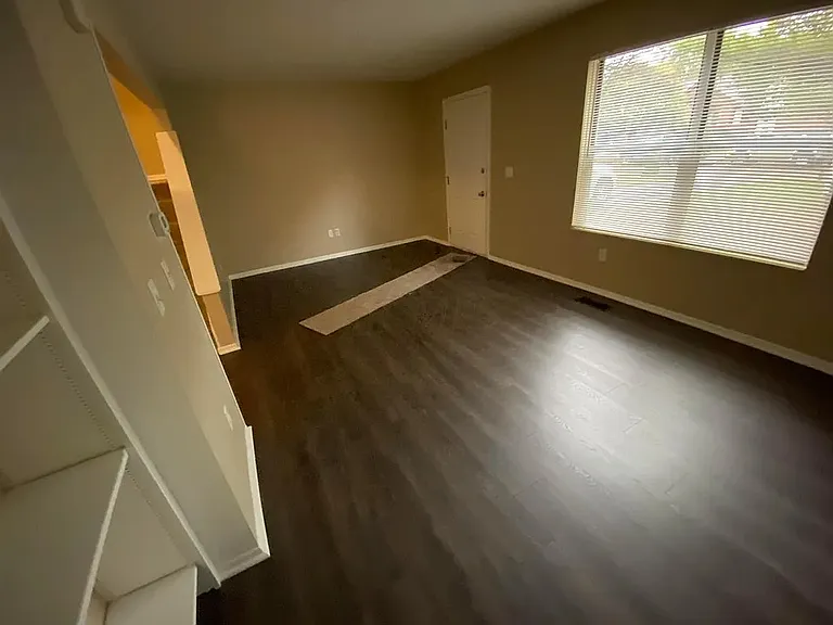 7583 Pickett Ln #7583 — Photo 14