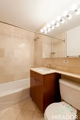 Rented by Mirador Real Estate | media 13