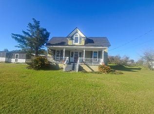 15952 NE Chipola St, Altha, FL 32421