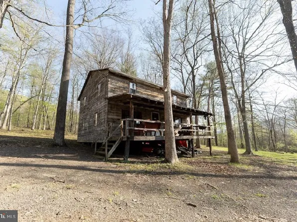 11016 Colt Dr, Shade Gap, PA 17255