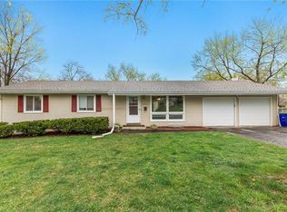 12202 W 70th Ter, Shawnee, KS 66216