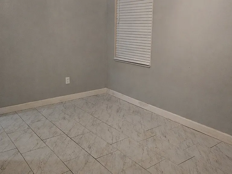 14140 Fairmount Dr #2 — Photo 4