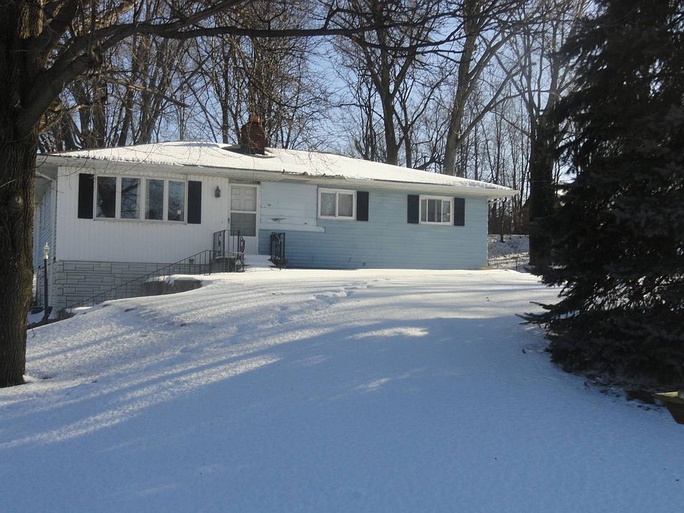 1st image of 224 Barden St