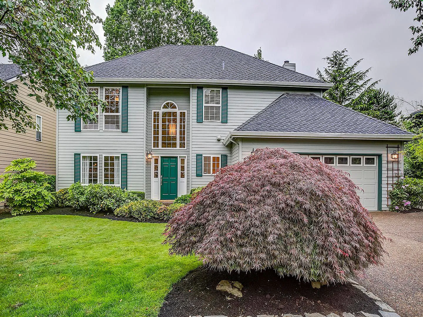 Great Home near 217 and Washington Square — Photo 1