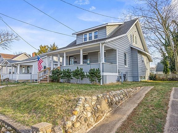 2nd image of 908 W Poythress St