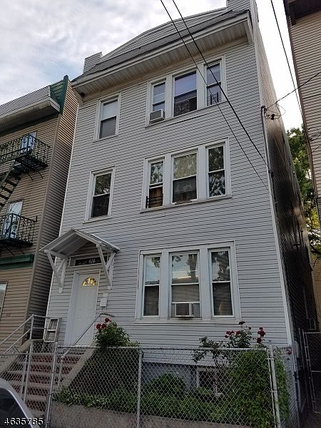 1st image of 414 Woodside Ave #1