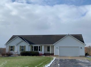 9881 Scully Rd, Whitmore Lake, MI 48189