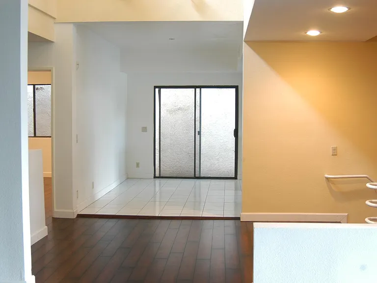 1425 Columbia Dr — Photo 11
