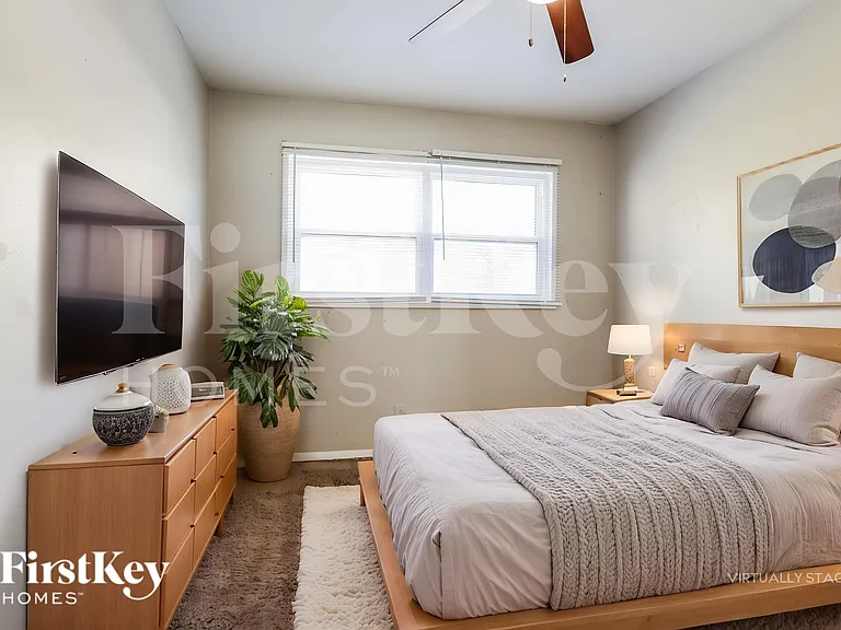 3085 Piper Dr — Photo 15