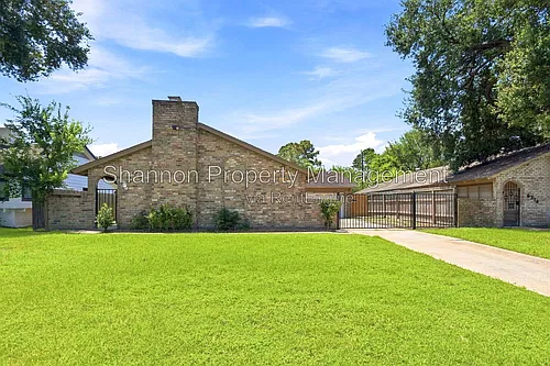 6215 Autumn Arbor Dr Photo 1
