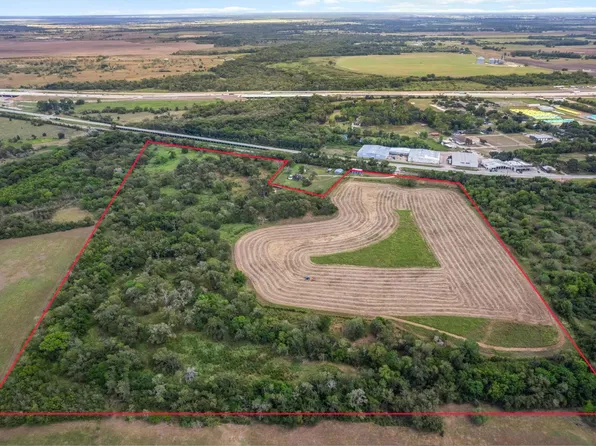 8321 Us Highway 59 Rd, Hungerford, TX 77448