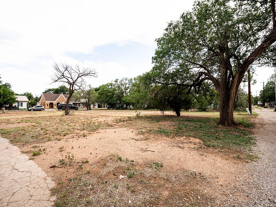 2nd image of 1904 16th St