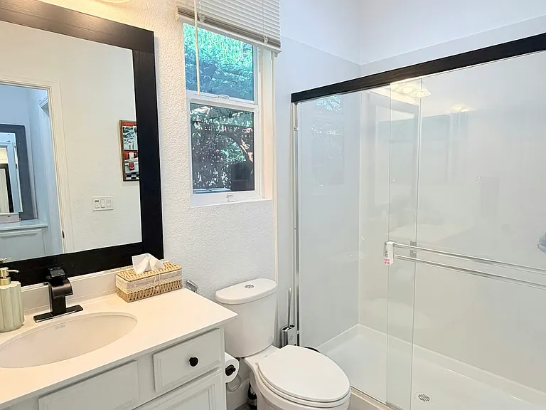 2276 Acero Ct — Photo 11