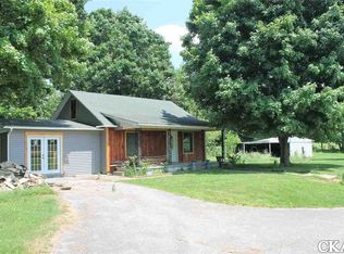 380 County Machinery Rd, Crab Orchard, KY 40419