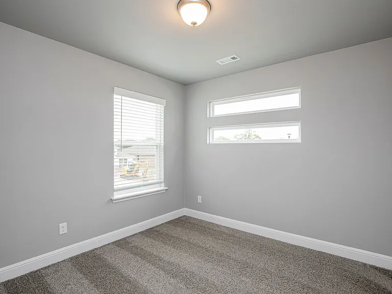 2010 Periwinkle Pl — Photo 16