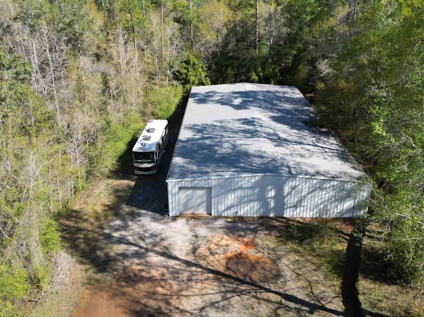 24601 Patterson Rd, Robertsdale, AL 36567