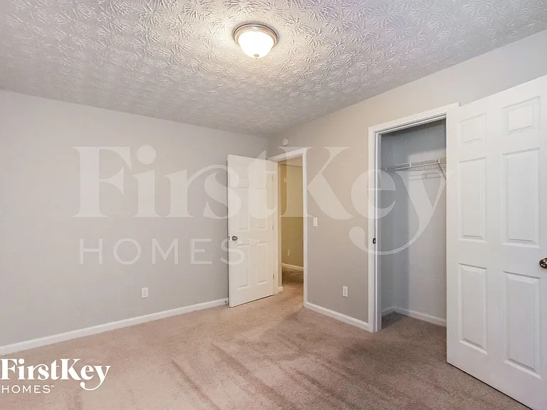 3342 Crestview Ct — Photo 13