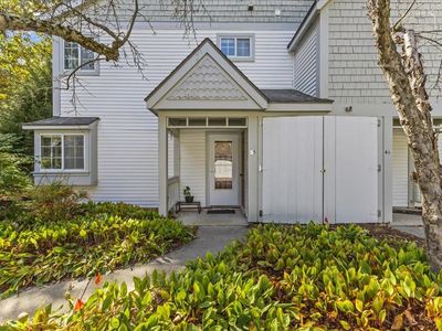 45 Winding Brook Drive, South Burlington, VT, 05403