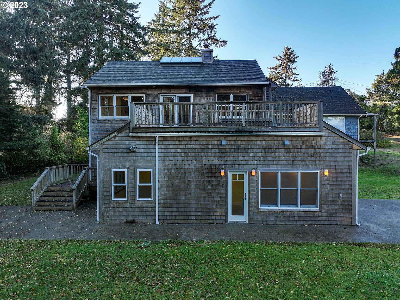 723 5th St, Gearhart, OR 97138 MLS 23028065 Zillow