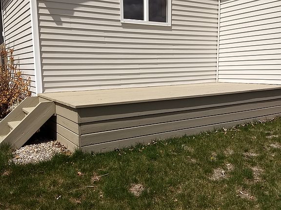 2nd image of 1140 Jackson Dr