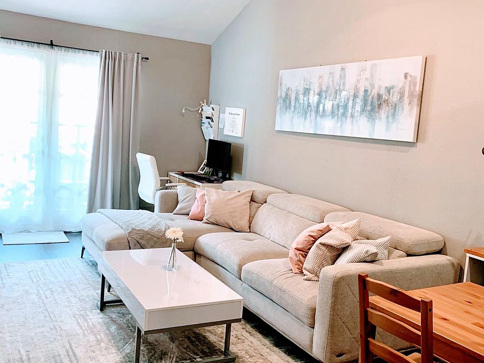 1st image of 2121 El Paseo St APT 1504