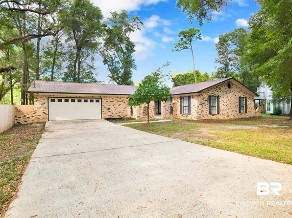 6603 George St, Gulf Shores, AL 36542